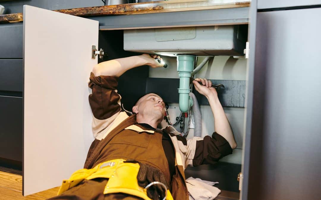 Top Summer Plumbing Challenges for Business Owners